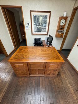 Antique circa 1930 Oak office desk w/newer, matching side desk
