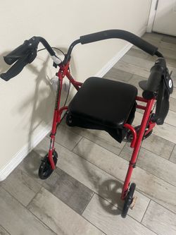 Drive Medical Rollator Walker with Seat