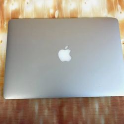 Apple MacBook Air