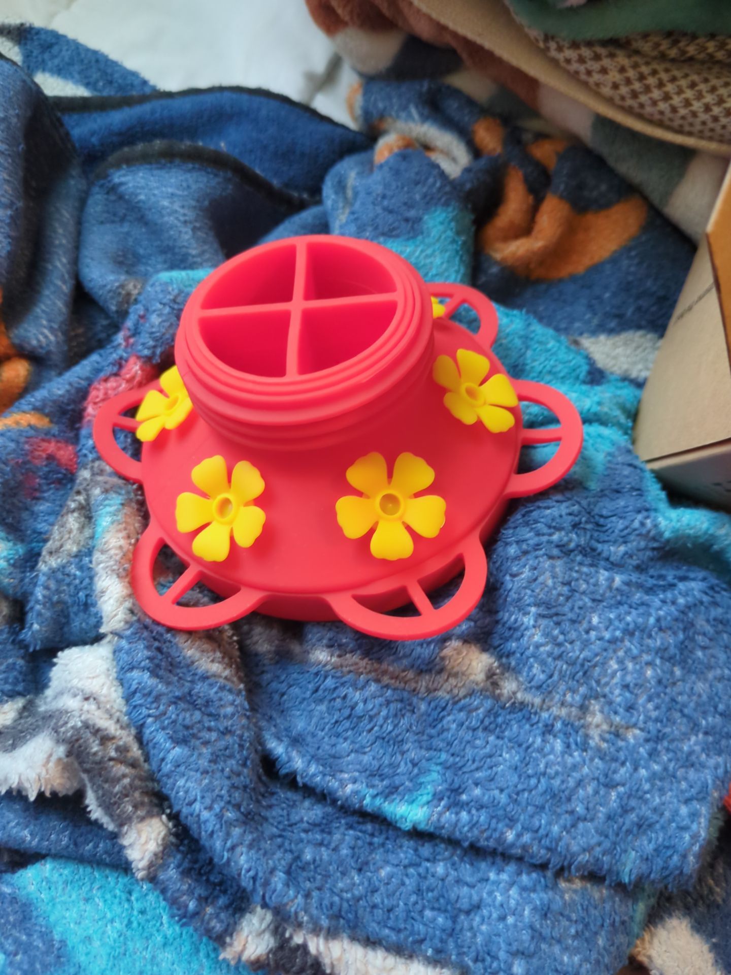 Humming bird feeder
