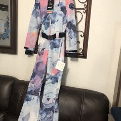 XS SMN GSOU SKI SUIT NEW  ASKING 100  FIRM CASH ONLY AVAILABLE 