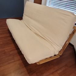 Futon 