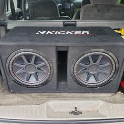 Kicker Subwoofers 