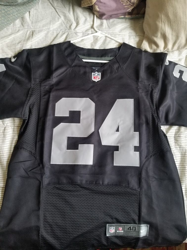 M. Lynch #24, Size Large/40, Oakland/ Las Vegas Raiders NFL Jersey