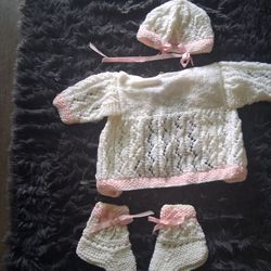 Precious hand made outfit