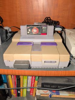 Super Nintendo SNES Console Bundle – 2 Controllers & 2 Games (NBA Jam + PGA Tour)