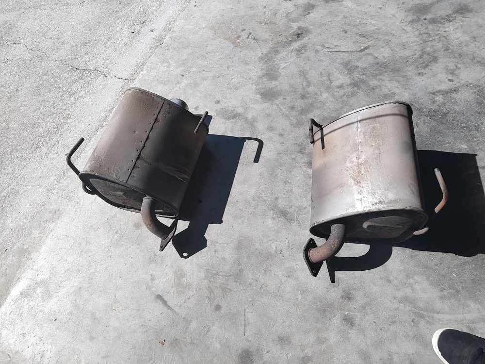 Subaru Forester Mufflers Stock