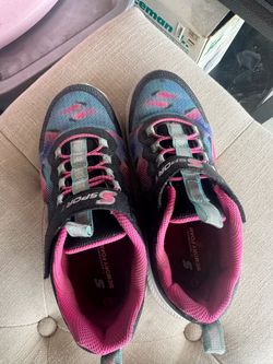 Skechers S Sport Kids Sneakers size 5