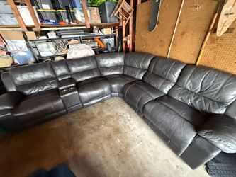Large Sectional Couch - lightly used
