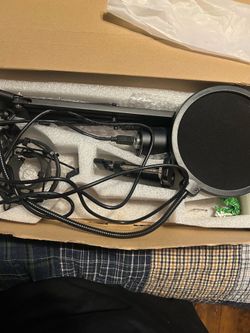 Tonor Q9 usb recording microphone plus one odio headphones
