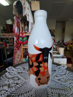 COLLECTIBLE MILK BOTTLE
