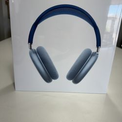 Air Pods Max(New sealed) Sky Blue Apple Care+ Included