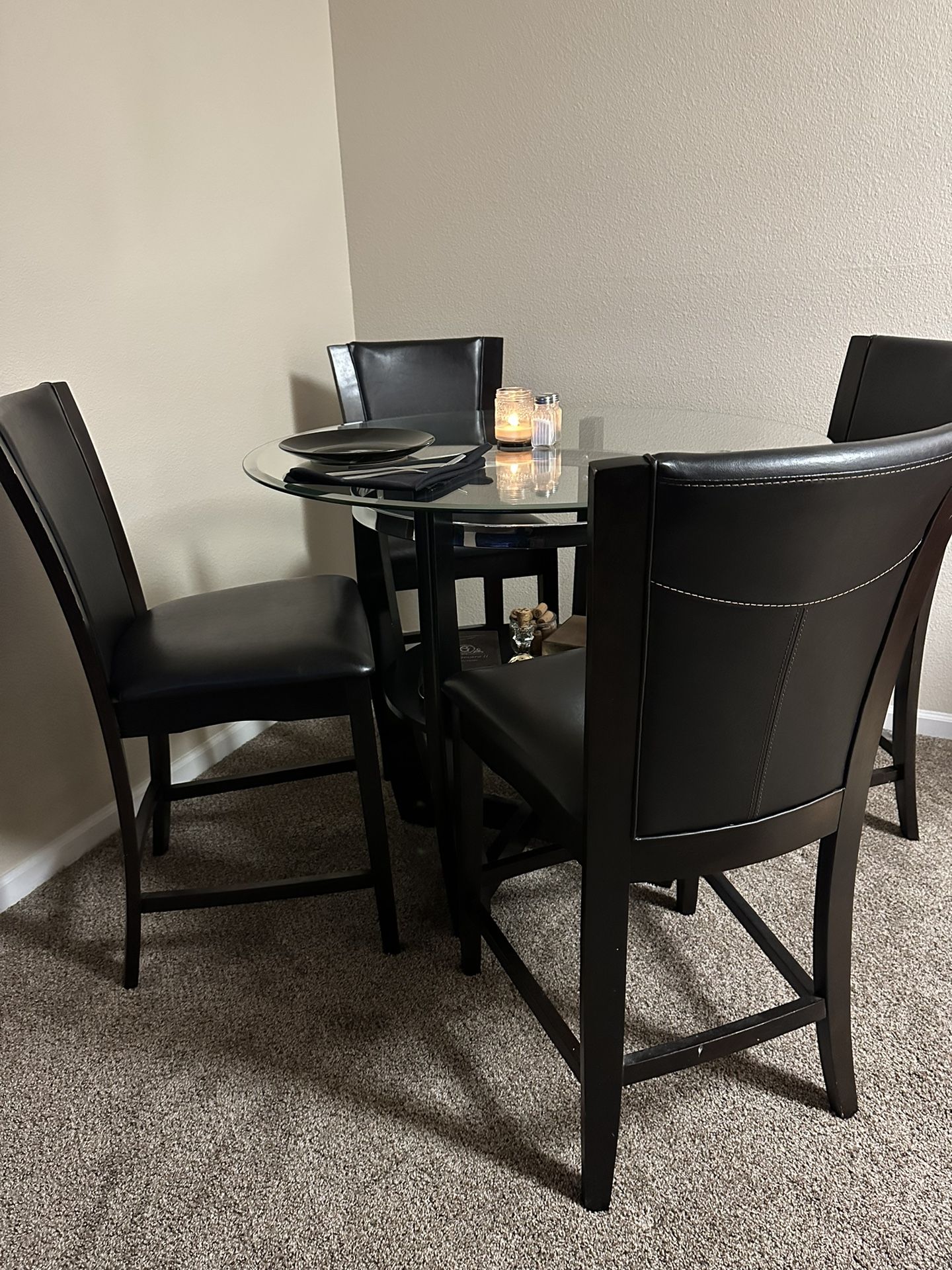 Dining Room Table 