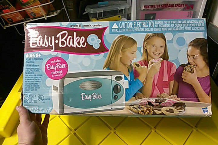 Easy Bake Oven 2006 for Sale in Claremont, CA - OfferUp