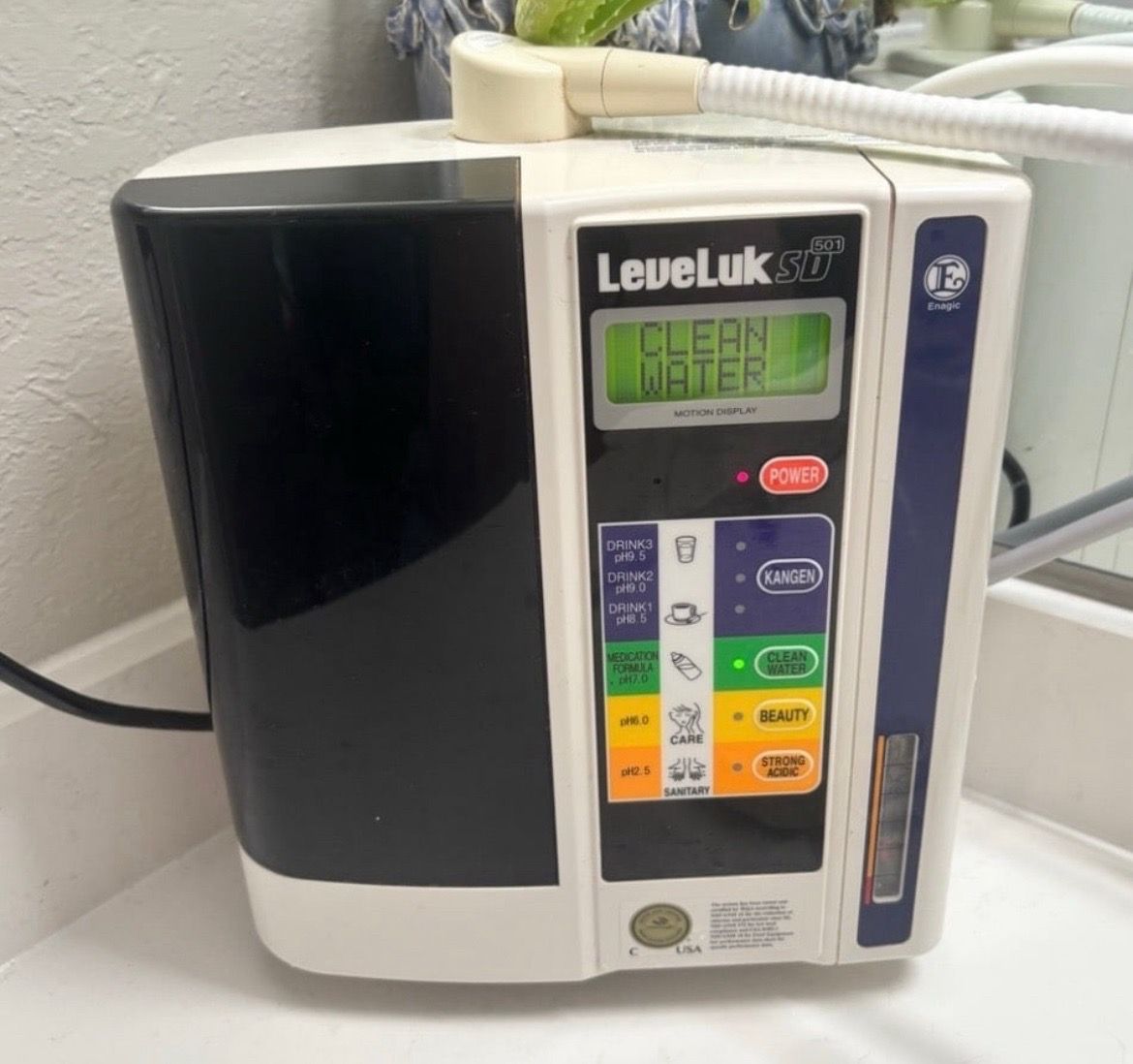 Kangen LeveLuk SD501 Water Ionizer Machine Alkaline Water