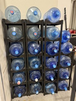 5 Gallons Water Bottles W/ 2 Bottle Buddy Water Bottle Storage Rack