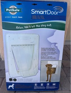 PetSafe Electronic Smart Door (Large)  Brand new, never used
