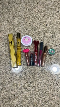 Lipsticks/perfume Bundle 