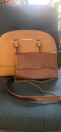 2 pink handbags