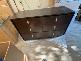 West Elm 6-Drawer Dresser – Espresso Brown