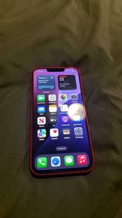 iPhone 14 red