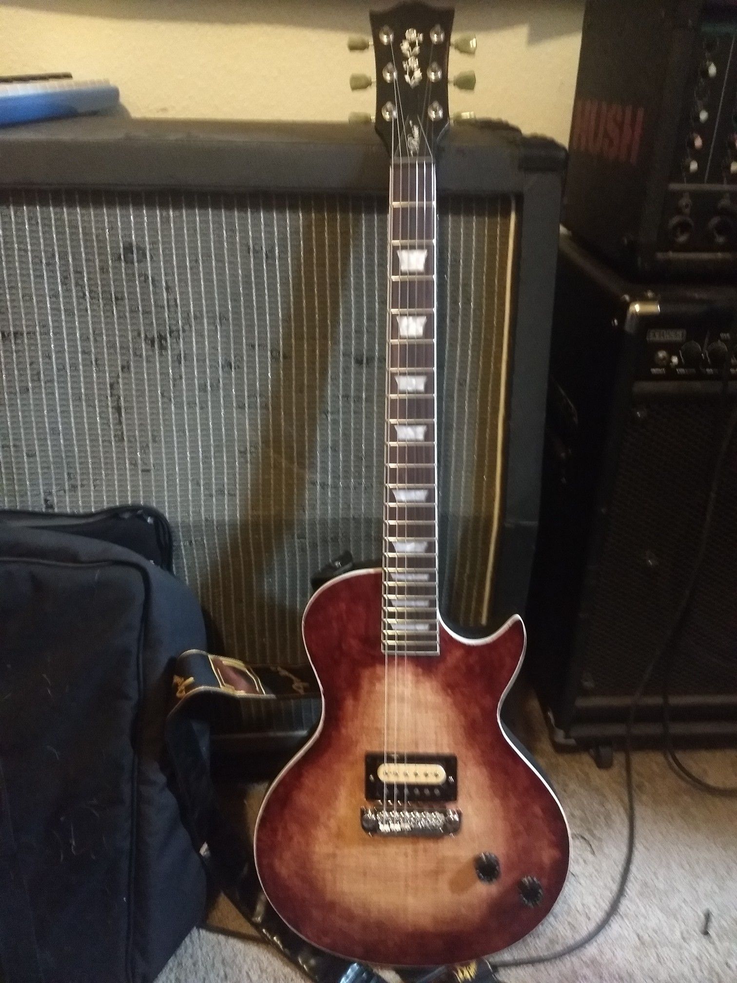 LP Jr style guitar