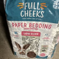 Rabbit unscented paper bedding new 