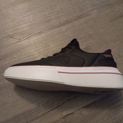 Women Snoop Dogg Skechers