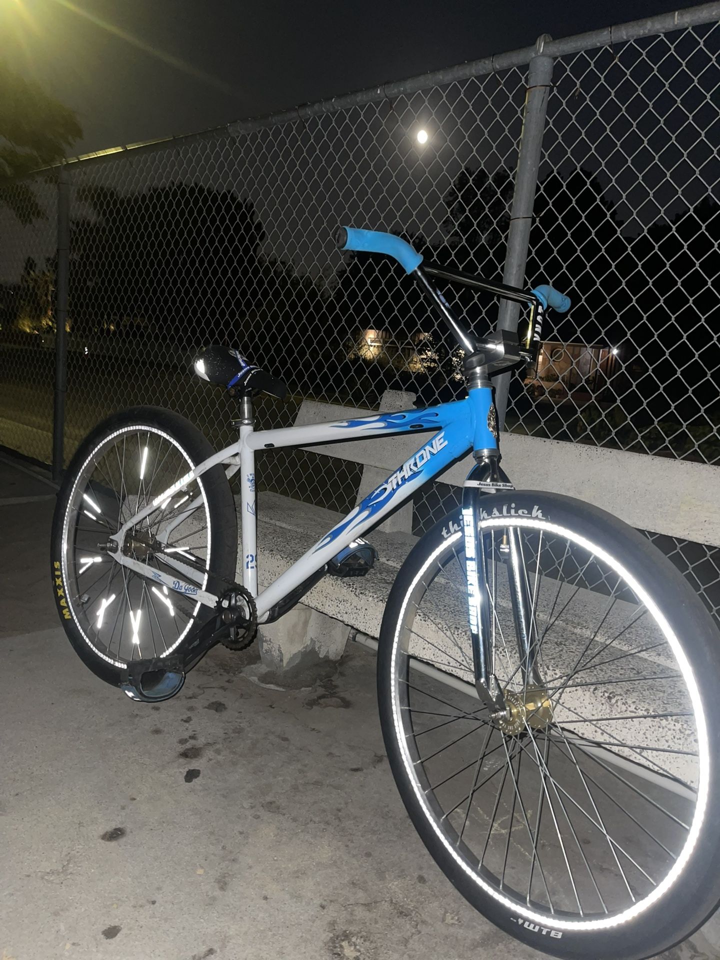 lmk trade throne 29er