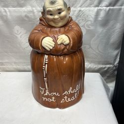 VINTAGE 1960 'THOU SHALT NOT STEAL' FRIAR TUCK  COOKIE JAR BY TWIN WINTON - USA 