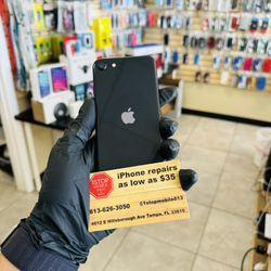 iPhone SE (2020) Unlocked 