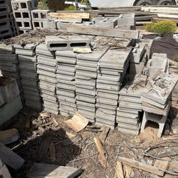 Cinder Blocks Fence And Pillar Pieces 