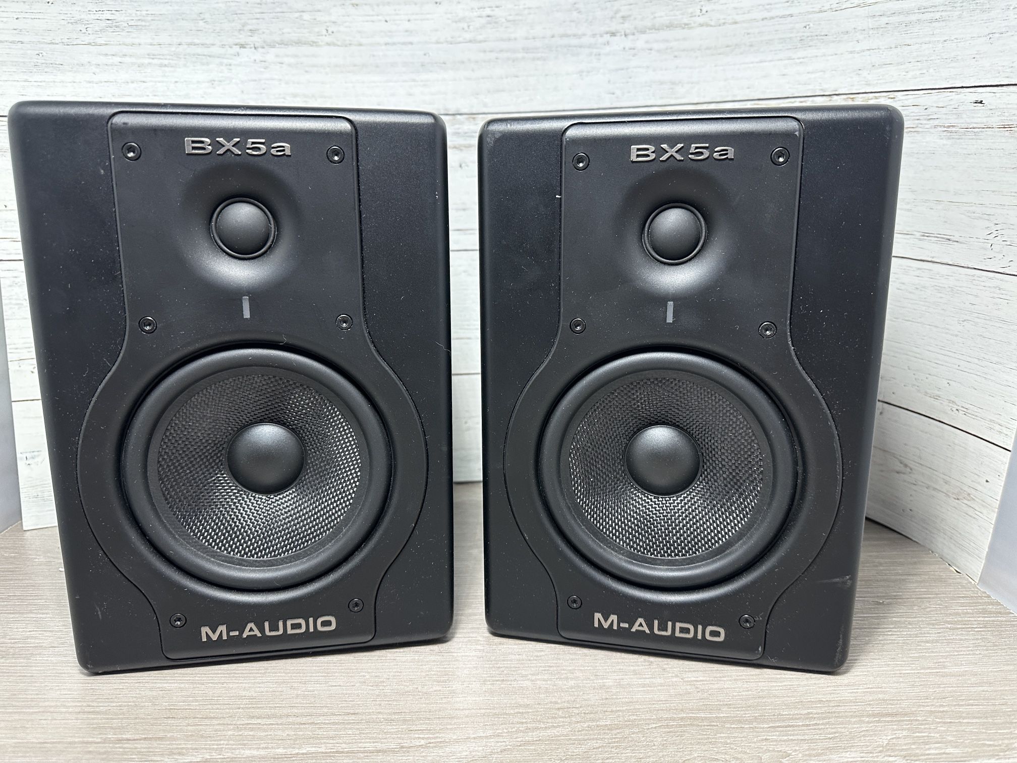 Pair M-Audio Studiophile BX5a Powered Deluxe Studio Reference Monitor Speaker