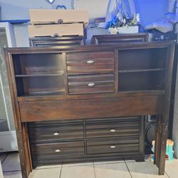 Bedroom set
