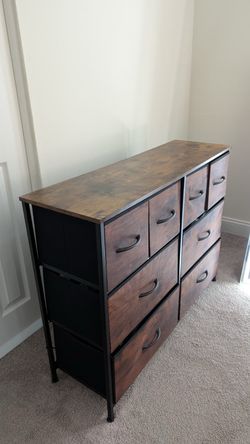 Dresser