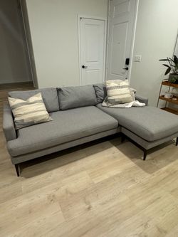 West Elm Andes Sectional Couch 85” (reversible!)