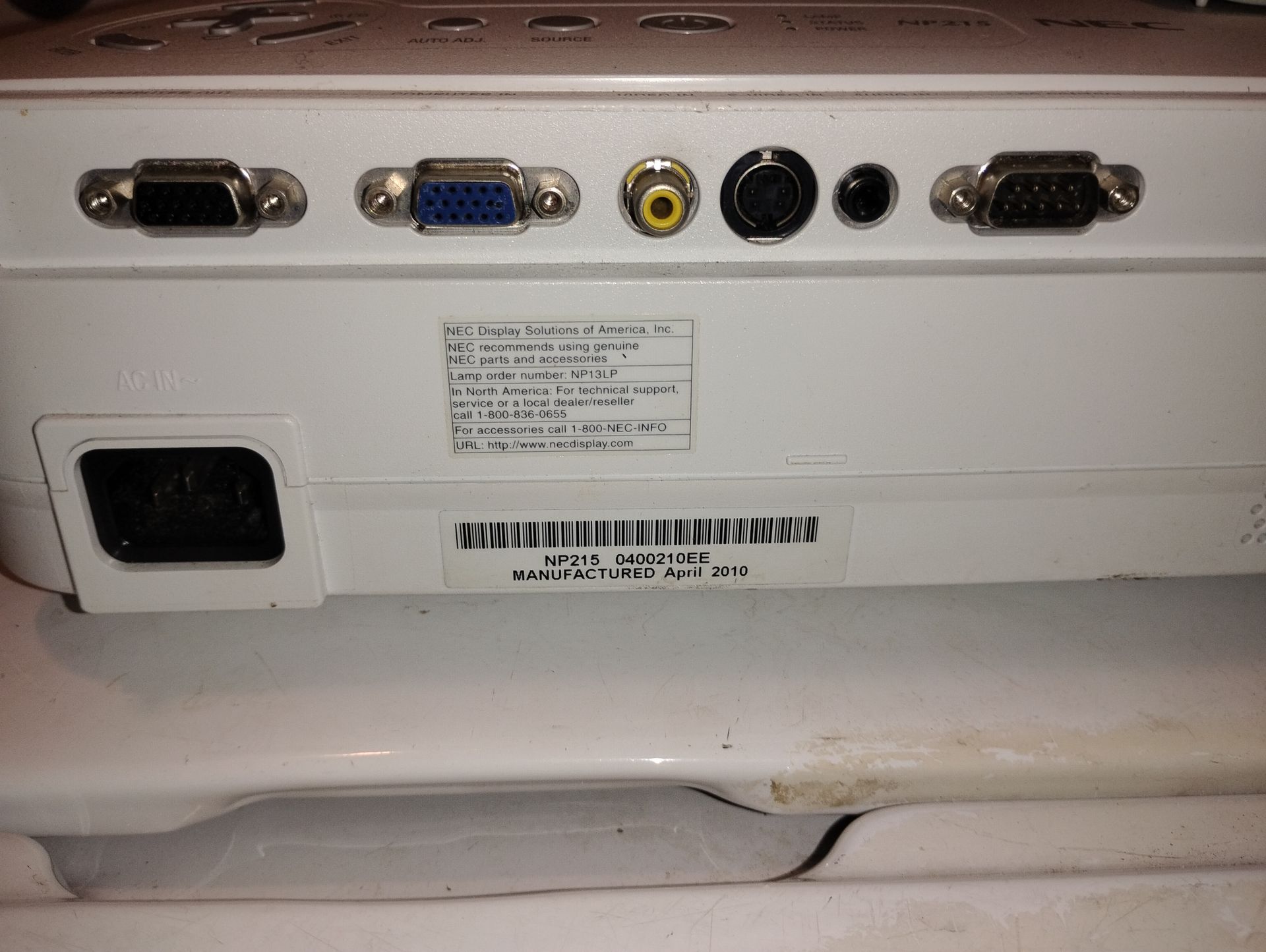 Nec. Projector NP215