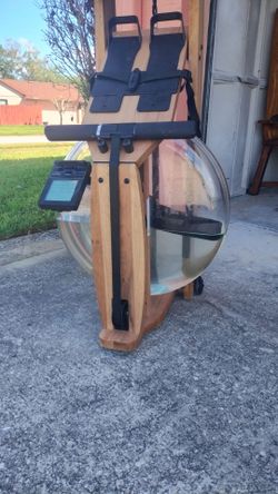 Like New TOPIOM Lite Oak Water Resistance Rowing Machine w Bluetooth LCD Display