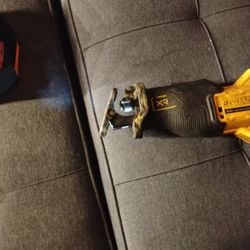 Dewalt