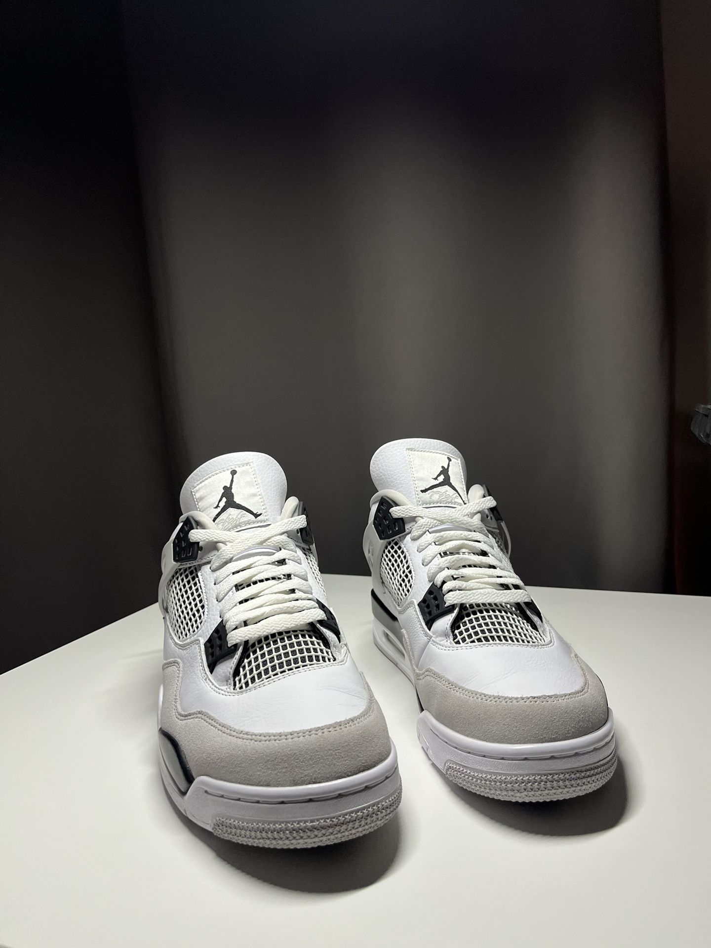 Jordan 4 “Military Black”