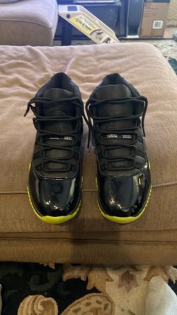 Air Jordan 11 Black Yellow Sneakers
