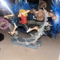 ONE PIECE FIGURES