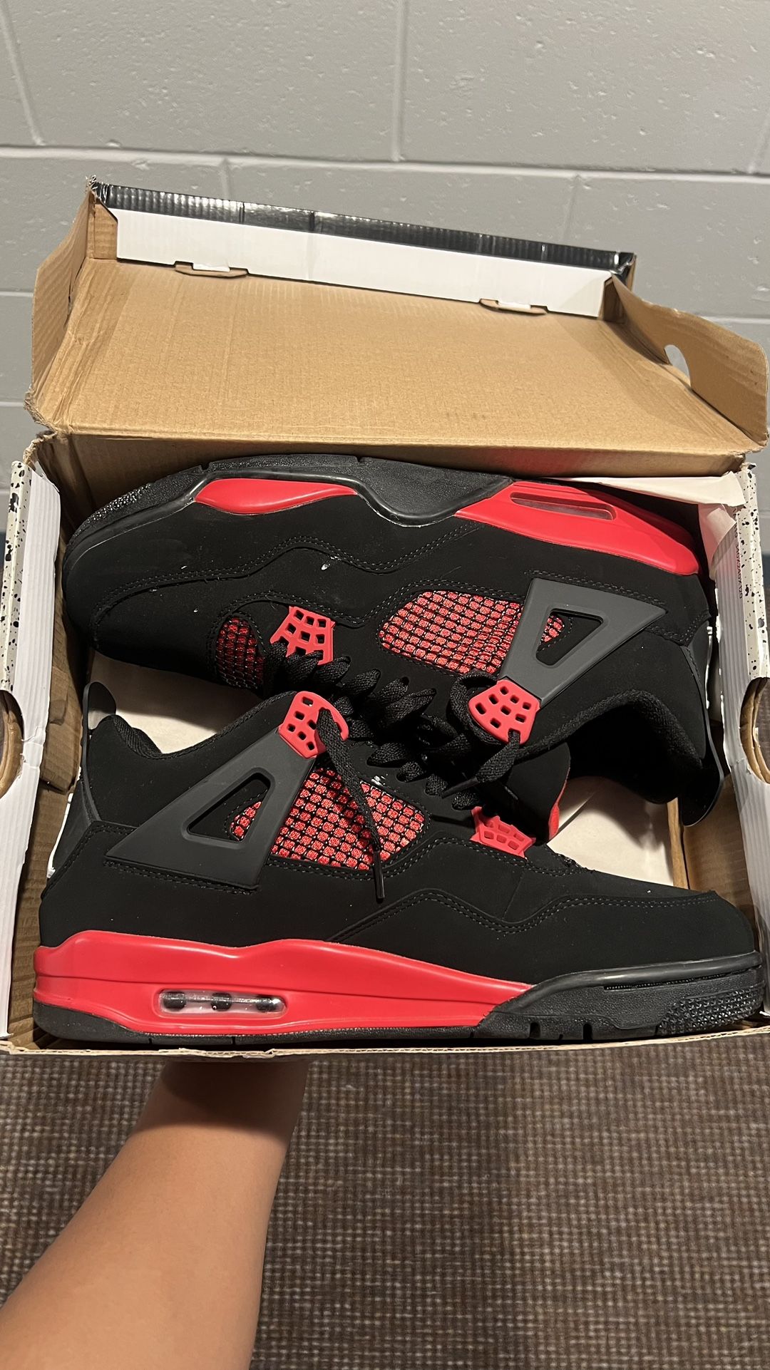 Jordan 4 Red Thunder