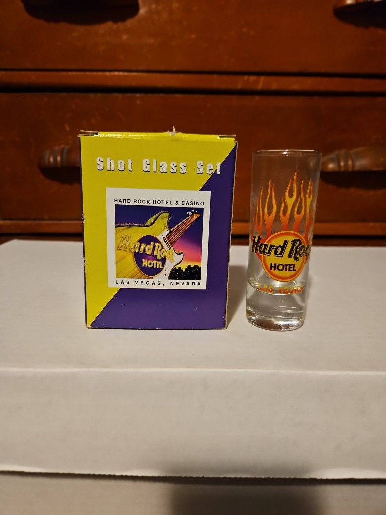 Hard Rock Cafe 2 Piece Shot Glass Set