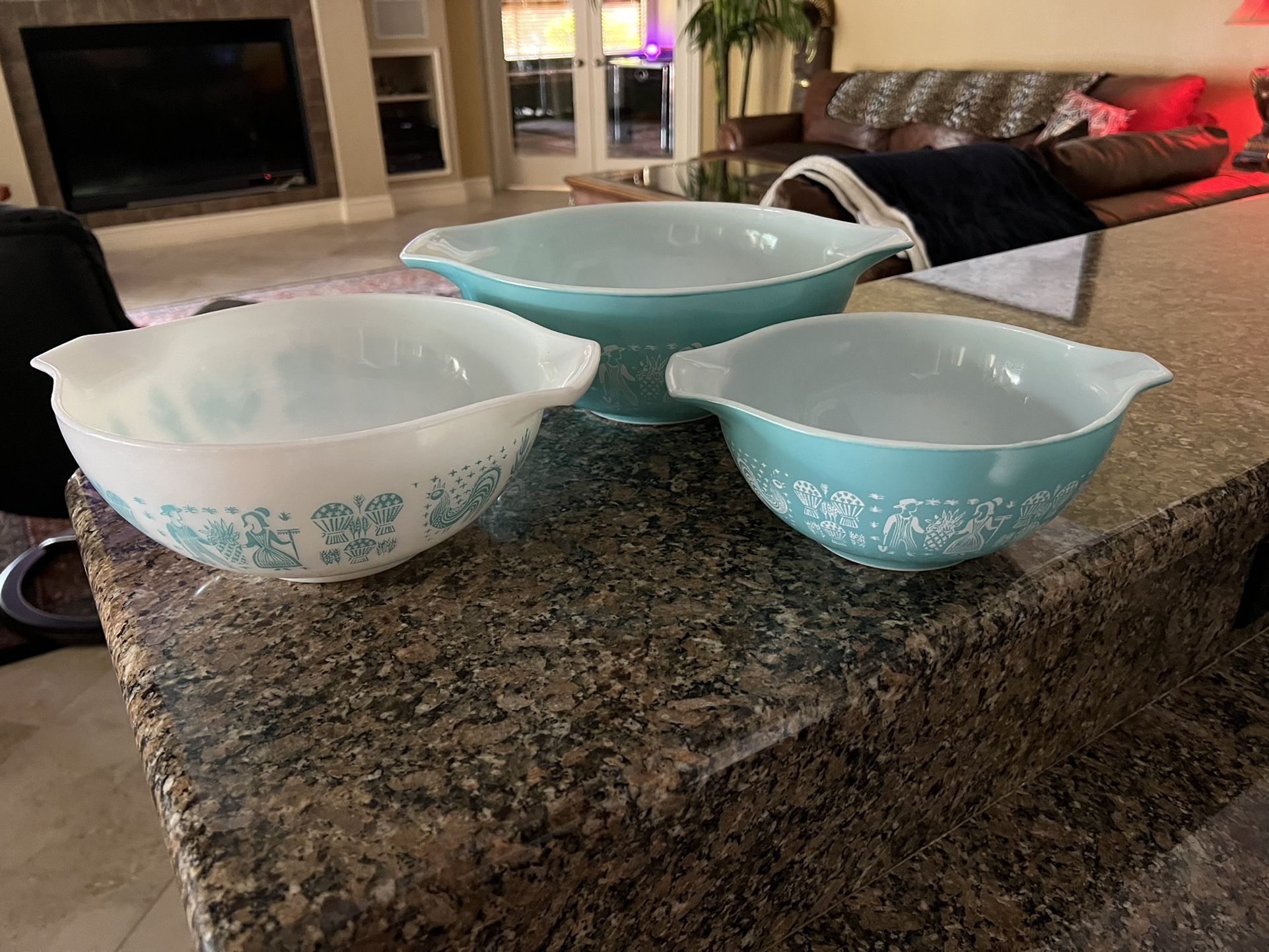 Vintage Pyrex Turquoise Amish Collectibles Set Of 3 442,443,444