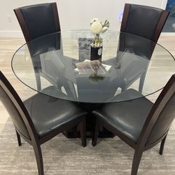 Wooden Dining Table With Round Glass Top 