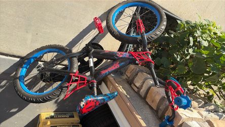 Kids bike