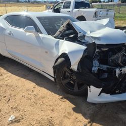 2017 Chevy Camaro V6 Parting Out