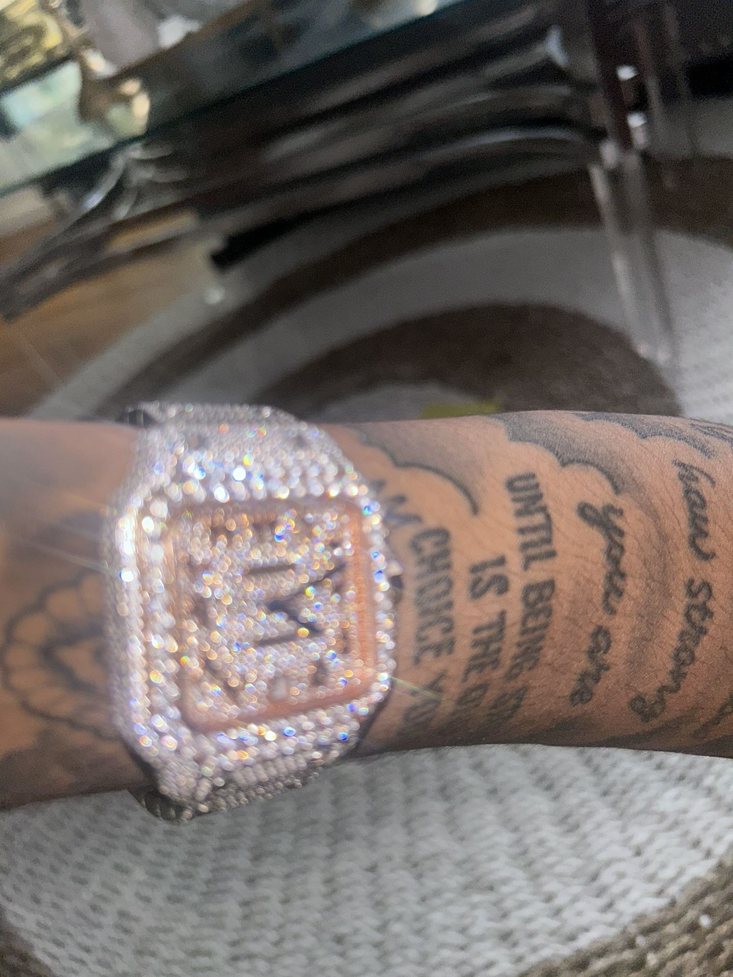 rose gold Carti