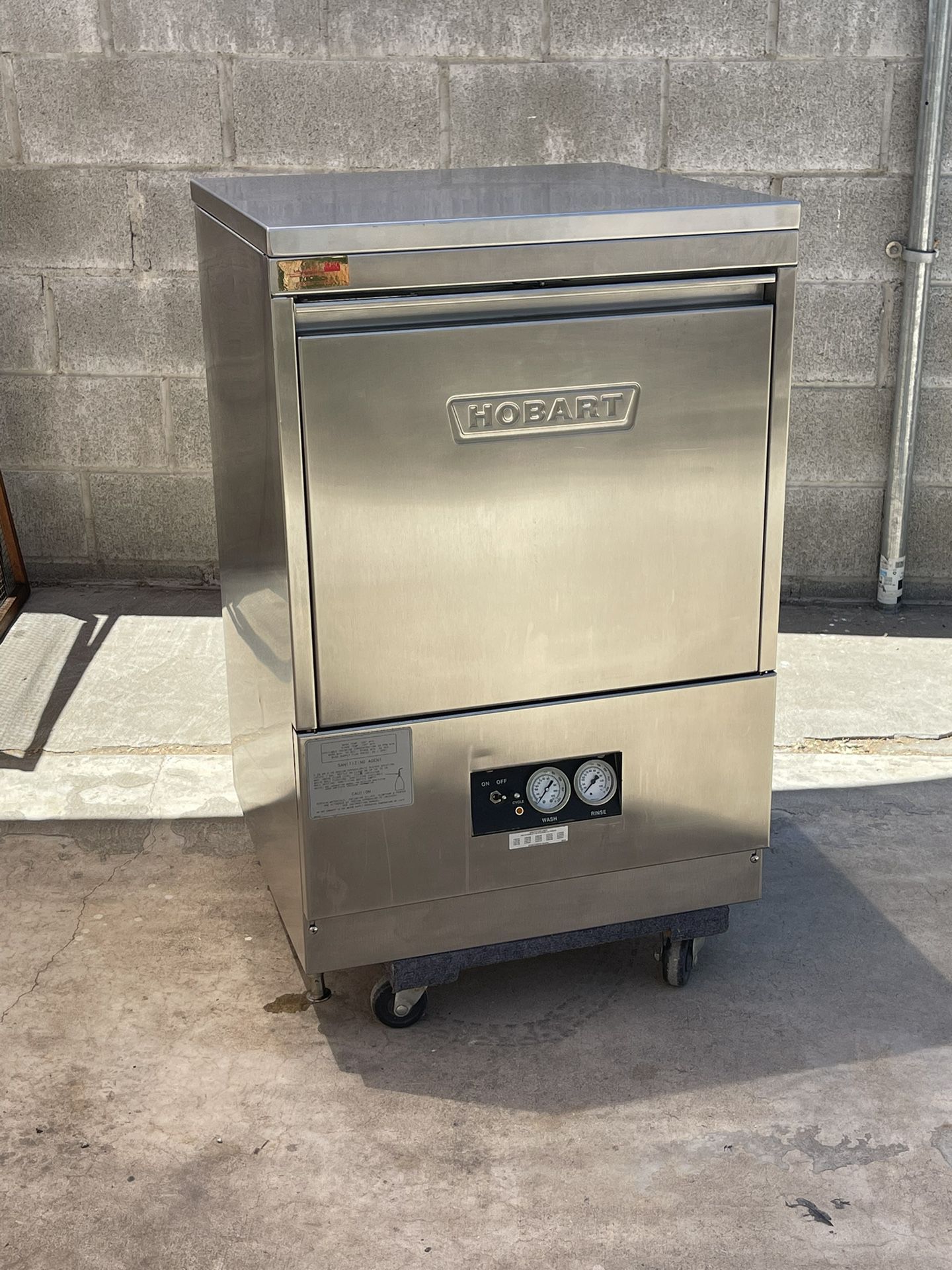 Hobart SR24C Commercial Dishwasher for Sale in Irwindale, CA OfferUp